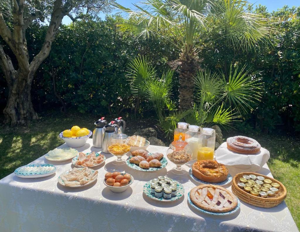 Bed and Breakfast Relais Ruggiero Le Castella  Exterior foto